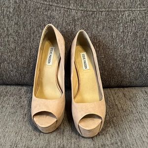 Beige suede Steve Madden high heels with a peep toe